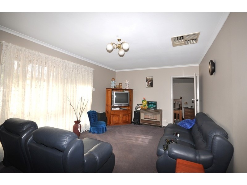 7 Garside Crescent, Salisbury East SA 5109