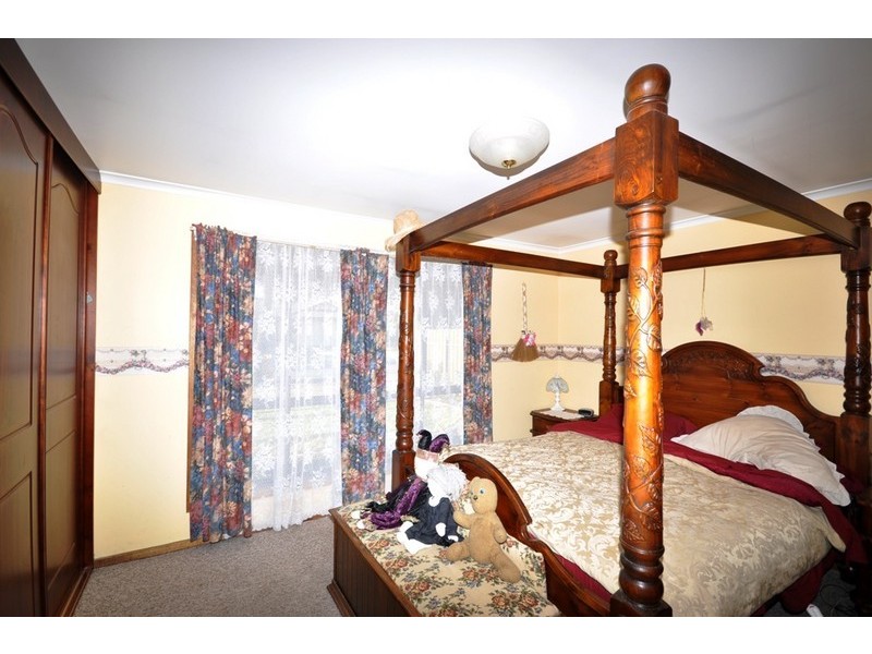 12 General Drive, Paralowie SA 5108