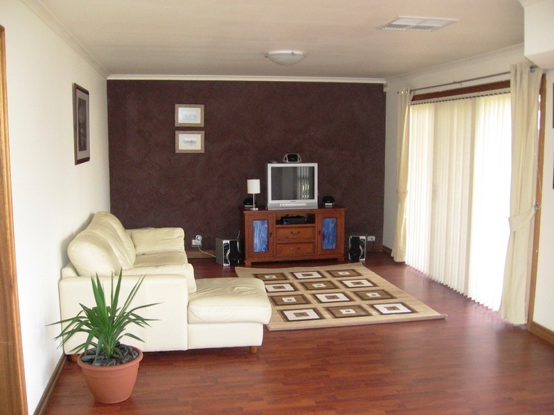 9 Priory Road, Gulfview Heights SA 5096