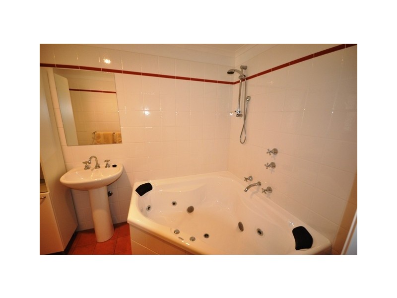 9 Priory Road, Gulfview Heights SA 5096