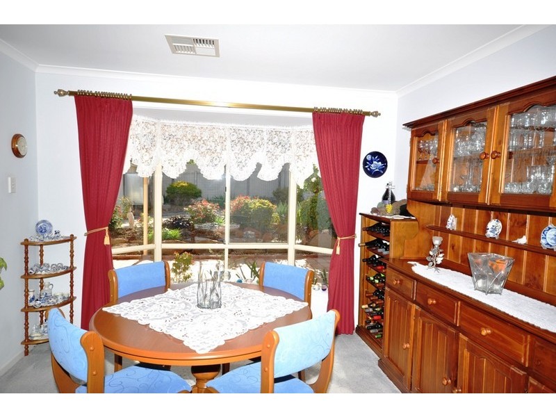 18 Castle Court, Blakeview SA 5114