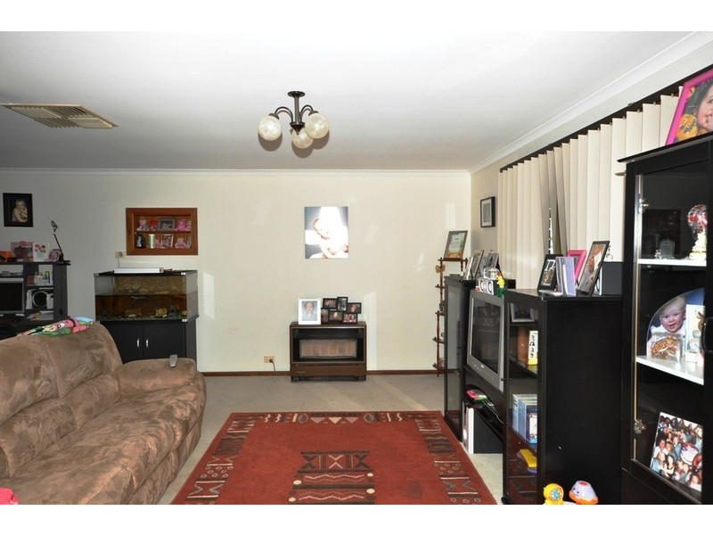 4  Iveleary Avenue, Salisbury East SA 5109