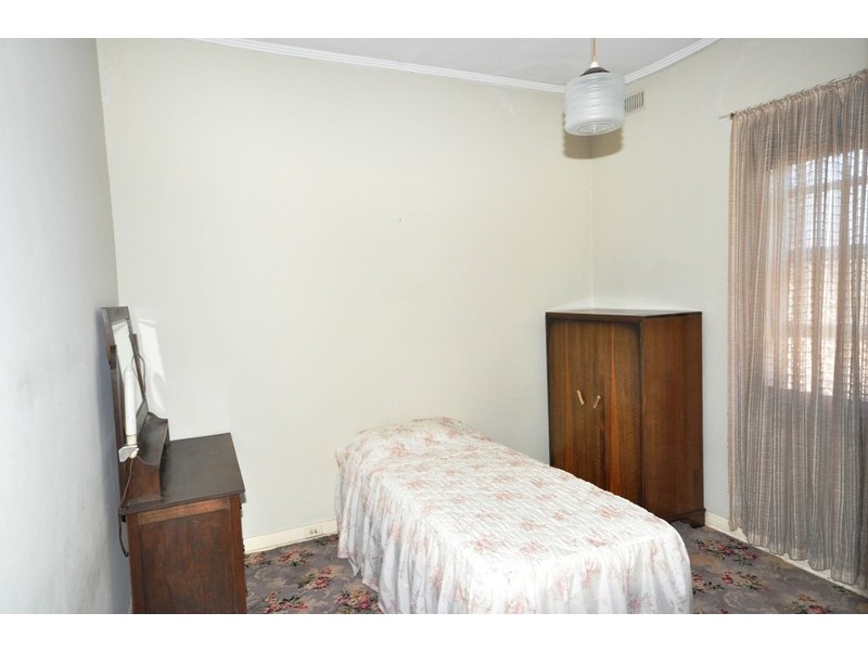 7  Park Street, Glandore SA 5037
