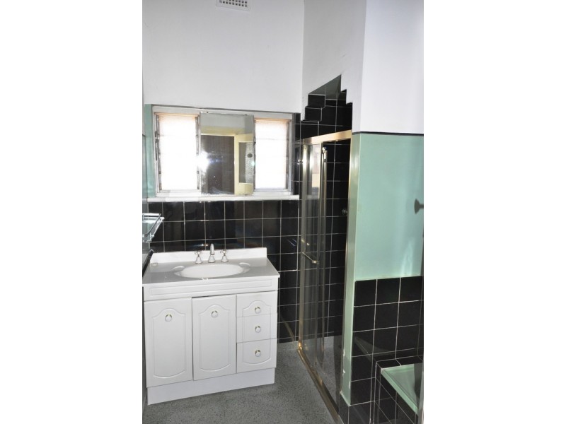 7  Park Street, Glandore SA 5037