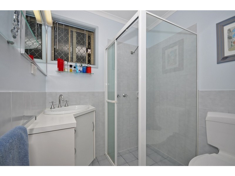 27 Kosmina Crescent, Hillbank SA 5112