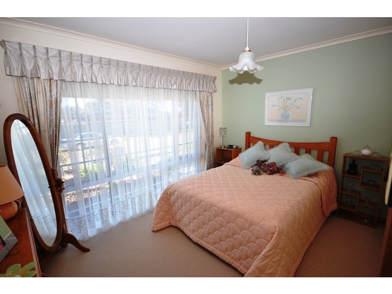 22 Kosmina Crescent, Hillbank SA 5112