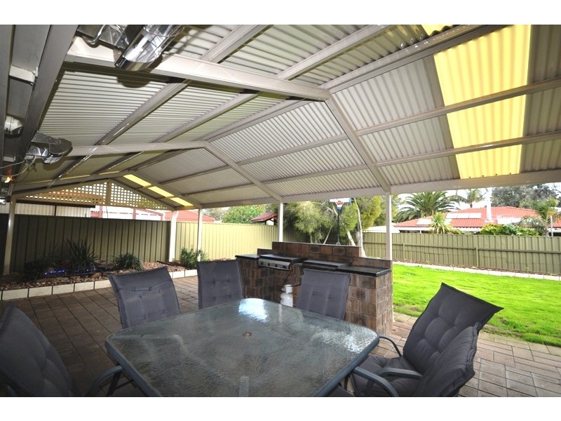 9 Teresa Court, Paralowie SA 5108