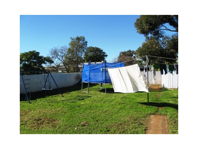 11 Hogarth Road, Elizabeth South SA 5112