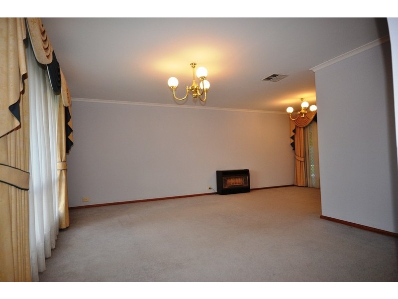 12 Martinvine Court, Salisbury Park SA 5109