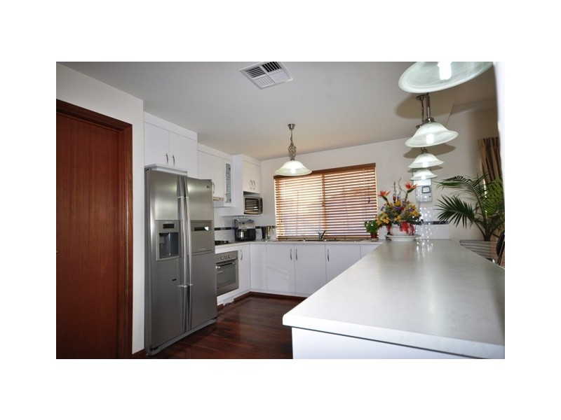 5  Portsea Crescent, Burton SA 5110