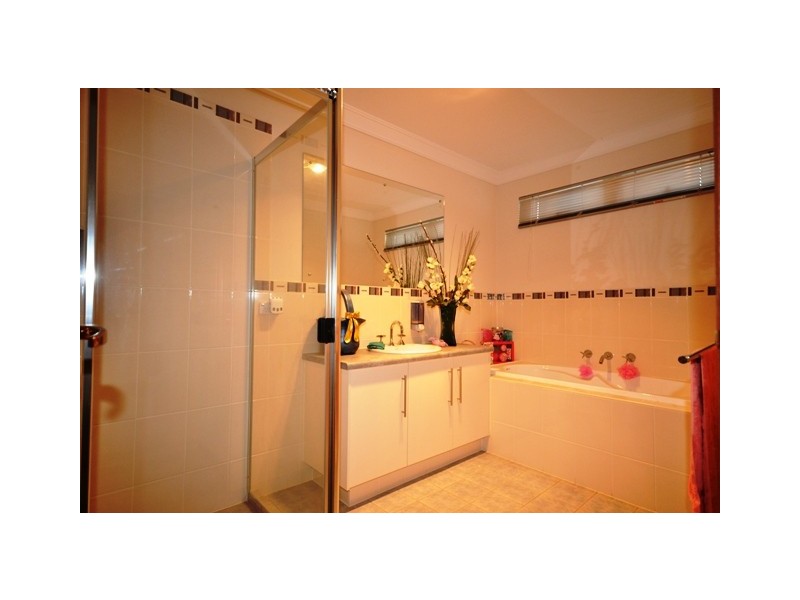 5  Portsea Crescent, Burton SA 5110