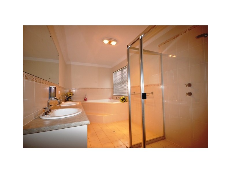 5  Portsea Crescent, Burton SA 5110