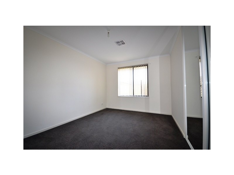 9 Everest Avenue, Andrews Farm SA 5114