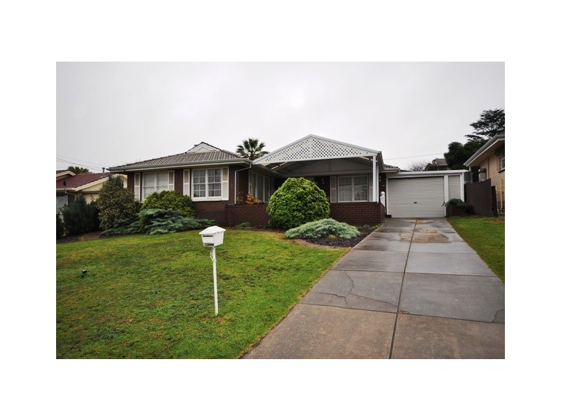 68  Flockhart Avenue, Valley View SA 5093