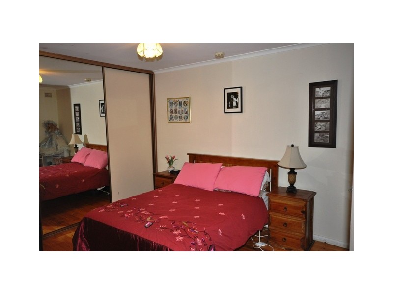 68  Flockhart Avenue, Valley View SA 5093