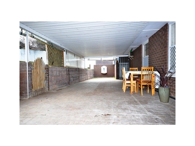 68  Flockhart Avenue, Valley View SA 5093