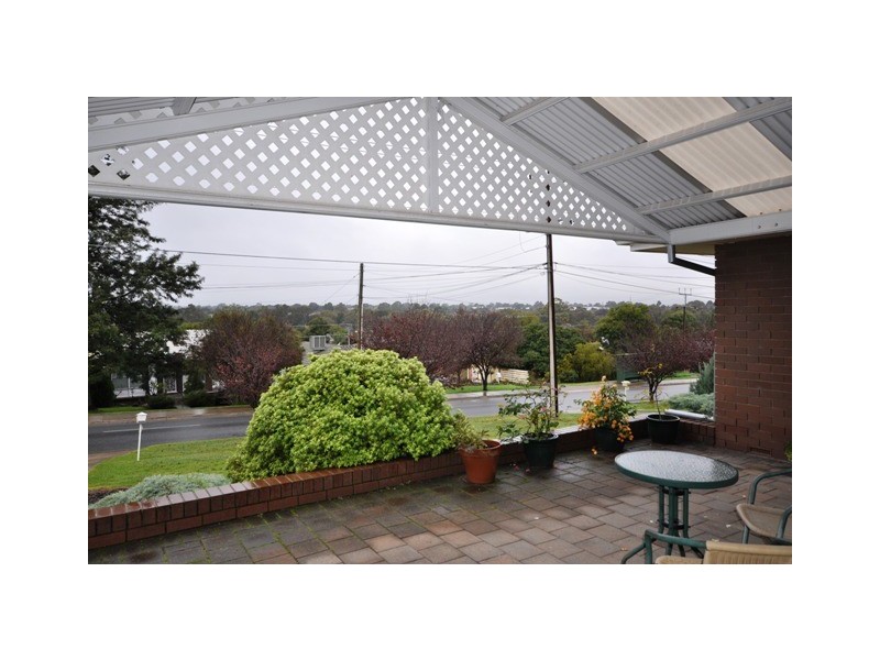 68  Flockhart Avenue, Valley View SA 5093