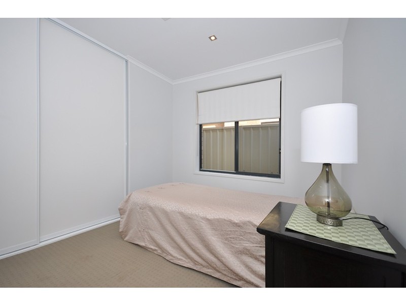 38 Waterside Drive, Burton SA 5110