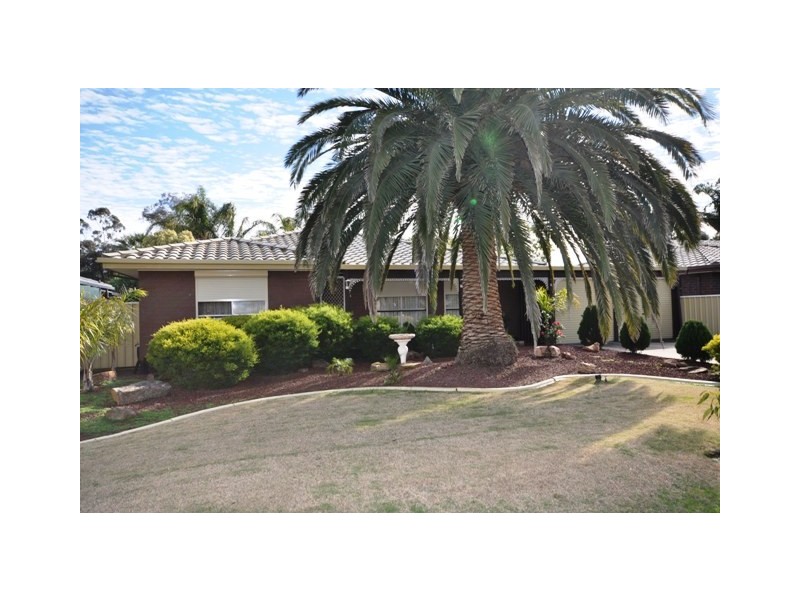 34 Chartwell Crescent, Paralowie SA 5108