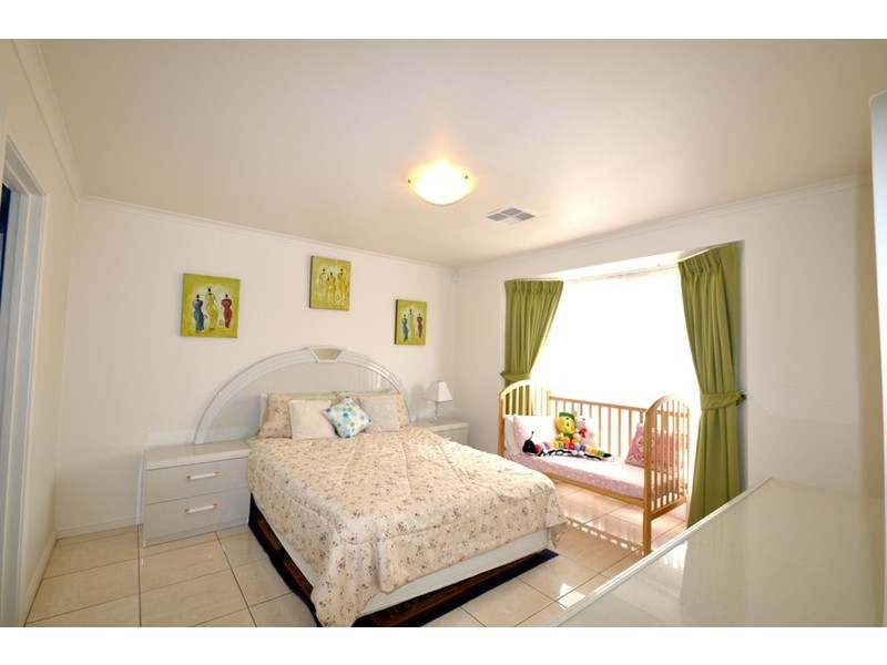 34 Springbank Boulevard, Burton SA 5110