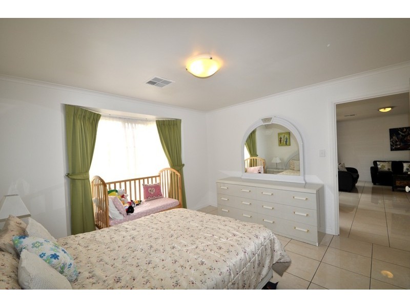 34 Springbank Boulevard, Burton SA 5110