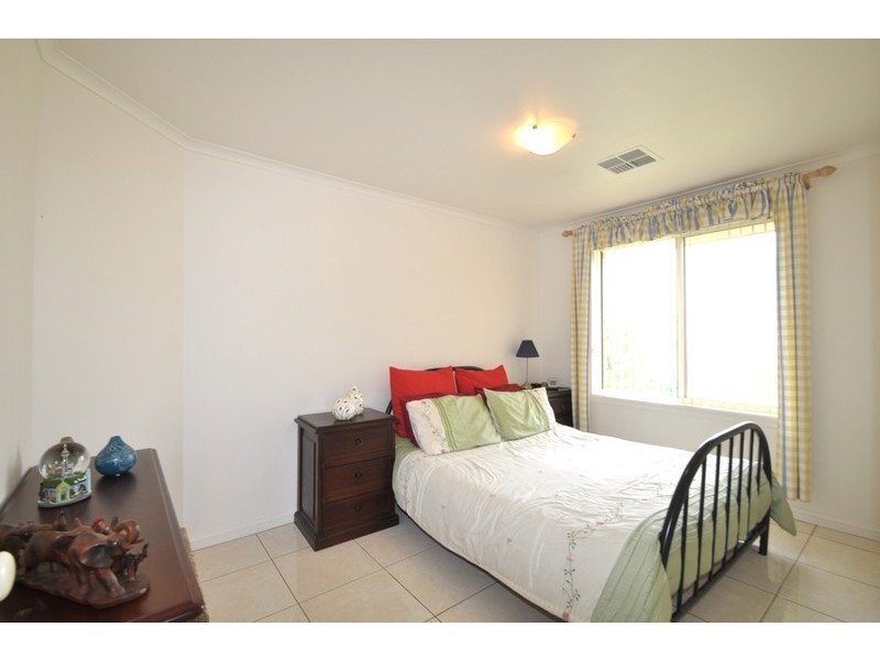 34 Springbank Boulevard, Burton SA 5110