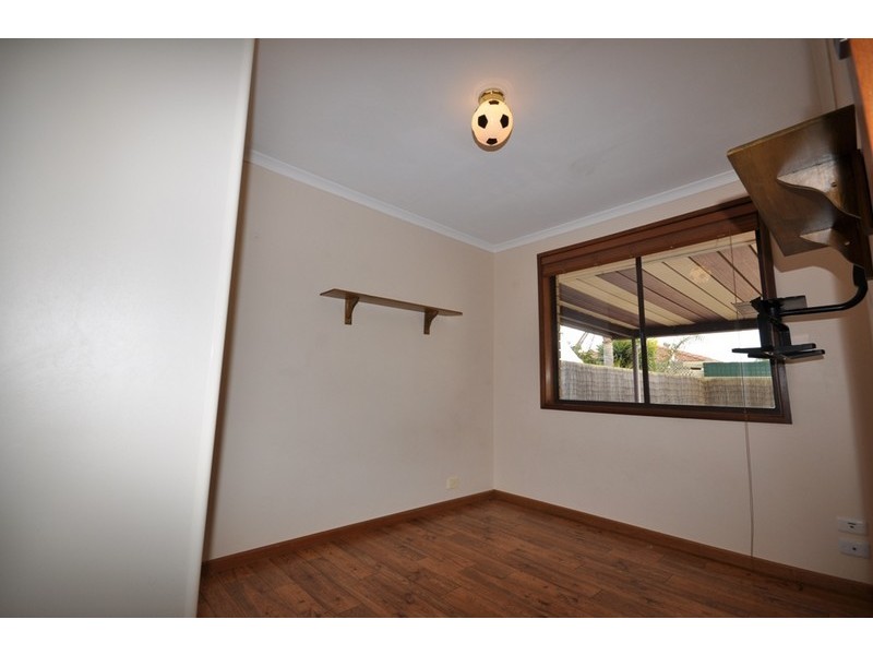 24 Kensington Way, Burton SA 5110