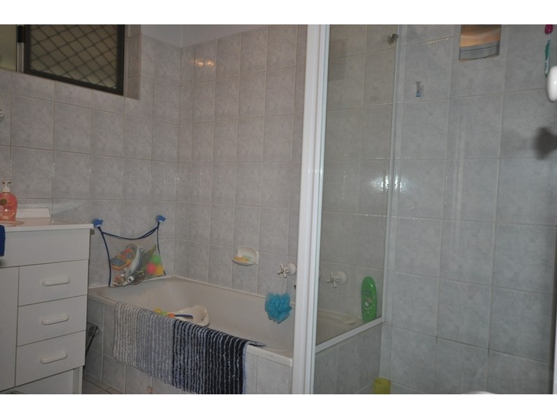 3 Carabeen Cres, Andrews Farm SA 5114