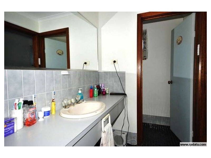 4 Iveleary Avene, Salisbury East SA 5109