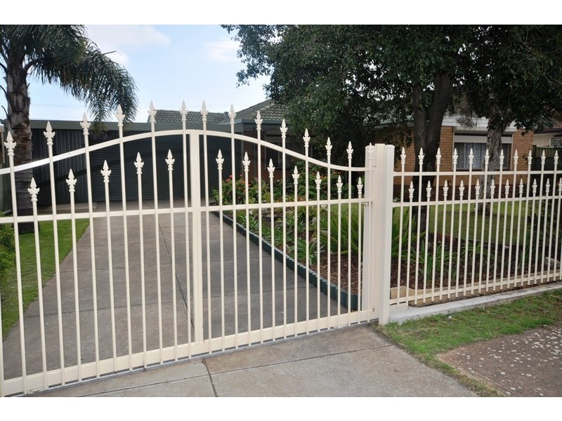 9 Quondong Avenue, Parafield Gardens SA 5107
