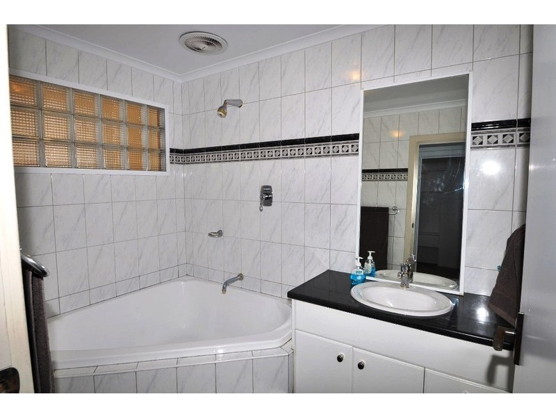 7 Keystone Avenue, Hope Valley SA 5090