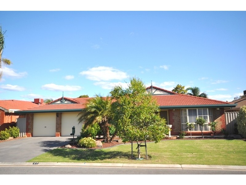 27 Tregenza Court, Parafield Gardens SA 5107