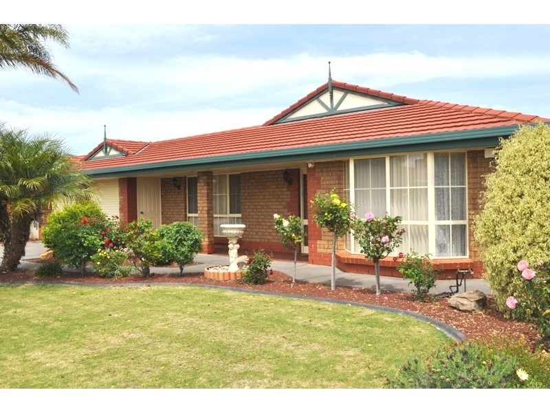 27 Tregenza Court, Parafield Gardens SA 5107