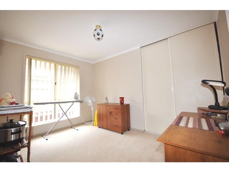 27 Tregenza Court, Parafield Gardens SA 5107