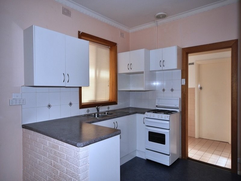 32 Taunton Avenue, Salisbury SA 5108