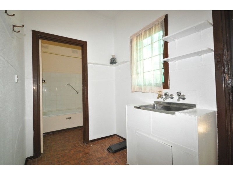 20 Barrow Crescent, Elizabeth Vale SA 5112