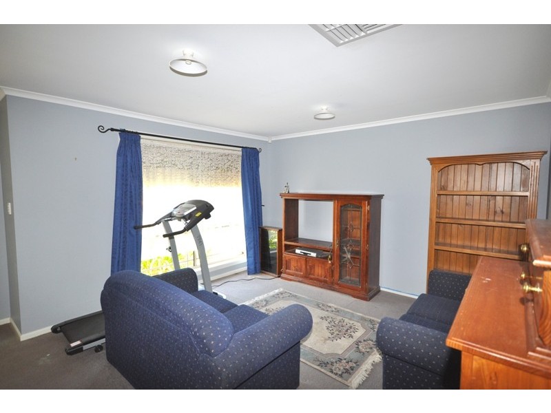 33 Flavio Avenue, Parafield Gardens SA 5107