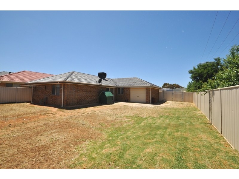 33 Flavio Avenue, Parafield Gardens SA 5107