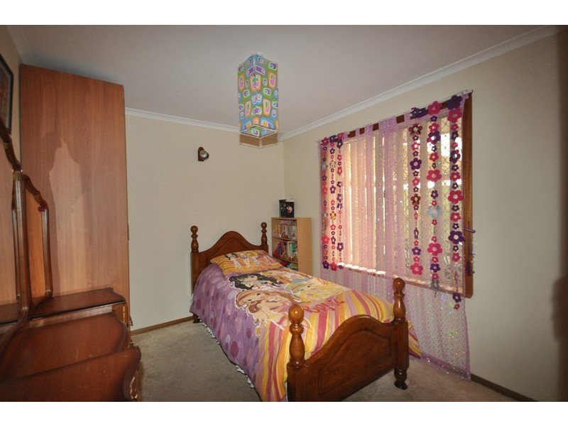 7 Mary Alice Drive, Para Hills SA 5096