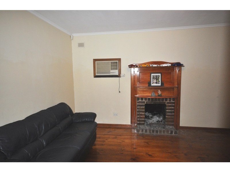 135 Philip Highway, Elizabeth South SA 5112