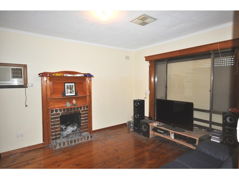 135 Philip Highway, Elizabeth South SA 5112