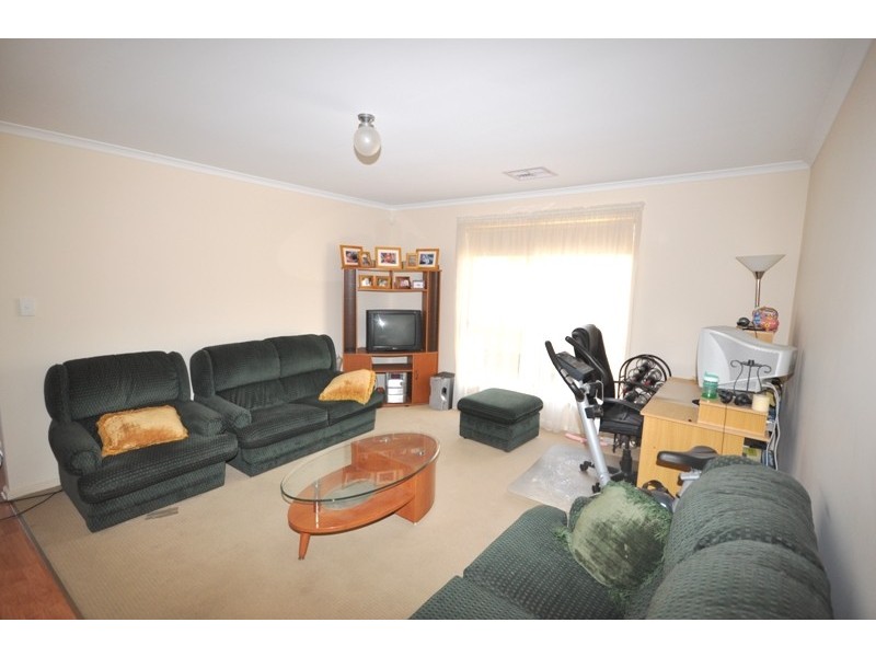 43 Castle Drive, Burton SA 5110