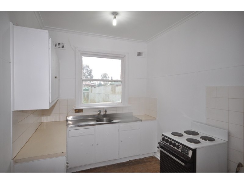 172 Goodman Road, Elizabeth South SA 5112