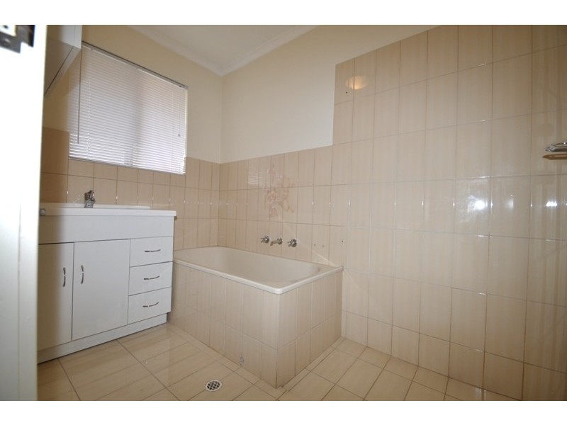 1/1 Clayson Road, Salisbury East SA 5109