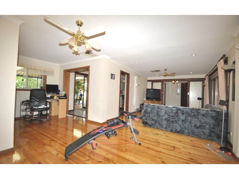 20 Garside Crescent, Salisbury East SA 5109