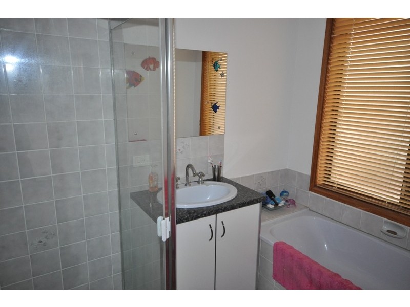 8 Tammy Street, Salisbury Downs SA 5108