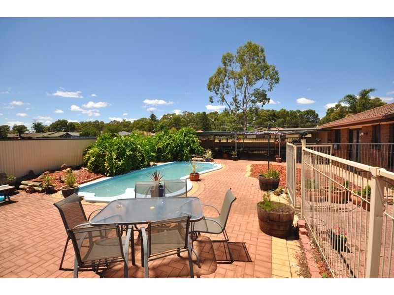 8 Tammy Street, Salisbury Downs SA 5108