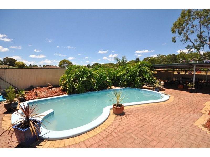 8 Tammy Street, Salisbury Downs SA 5108