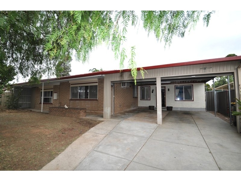 14  Beckington Street, Elizabeth Downs SA 5113