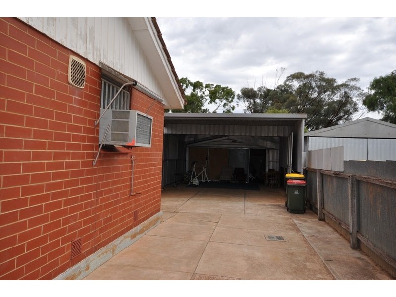 29  Barrington Street, Elizabeth Downs SA 5113